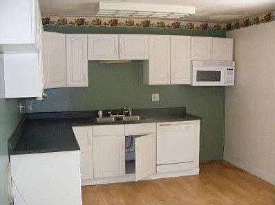 3rd image of 112 Worman Dr