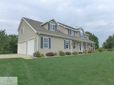 5593 E Price Rd, Saint Johns, MI, 48879