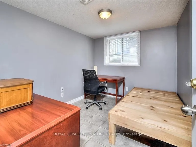 29 Marshall St #B — Photo 15