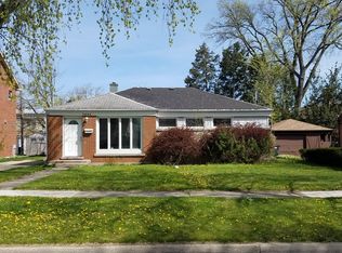 7044 Wilson Ter, Morton Grove, IL 60053