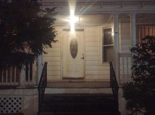 426 Sumner Ave #1, Springfield, MA 01108