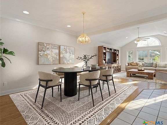 3rd image of 2282 Kensington Way