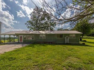 8983 County Road 8970, West Plains, MO 65775