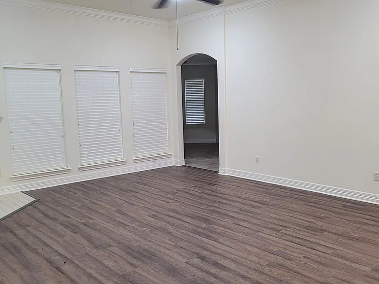 10726 Westhaven Cir — Photo 15