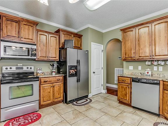 5th image of 9113 Cotton Fields Cir