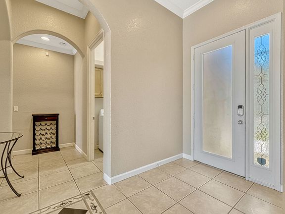 4th image of 14101 Baroness Ct