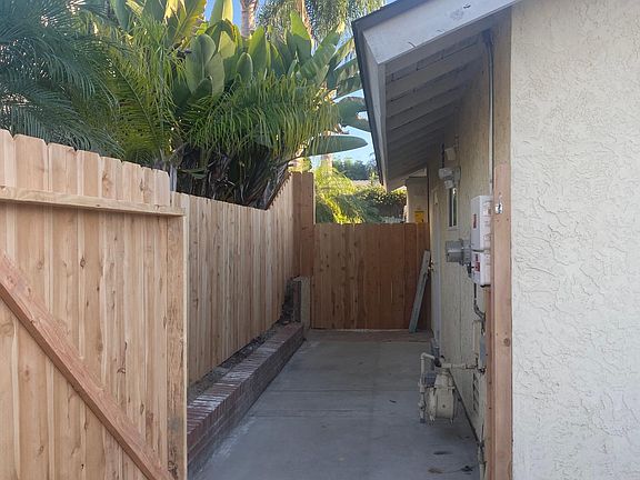 2nd image of 1443 Avenida De Las Adelsas #A