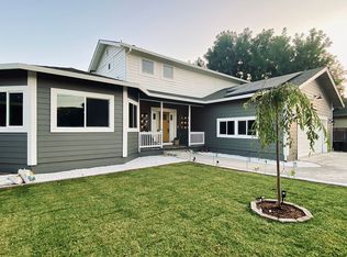 18873 Spyglass Rd, Hidden Valley Lake, CA 95467