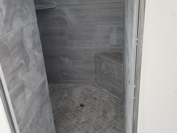 2nd image of 1163 E Manzanita Dr