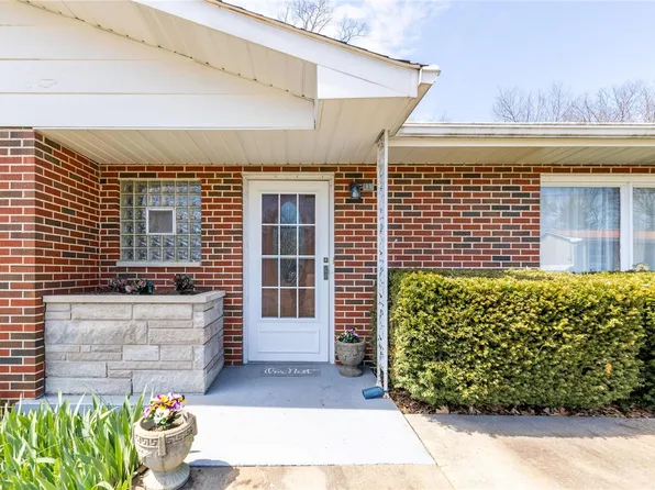 439 Lincoln St, Herculaneum, MO 63048