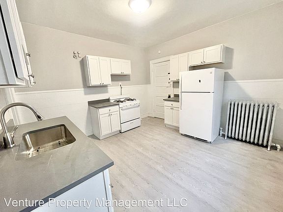5th image of 2628 N Fratney St #2628