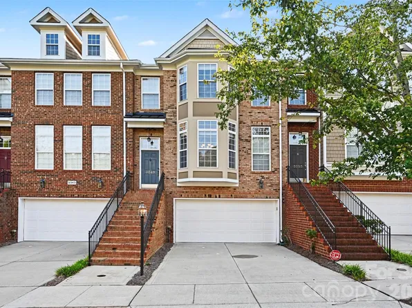 3349 Luke Crossing Dr, Charlotte, NC 28226