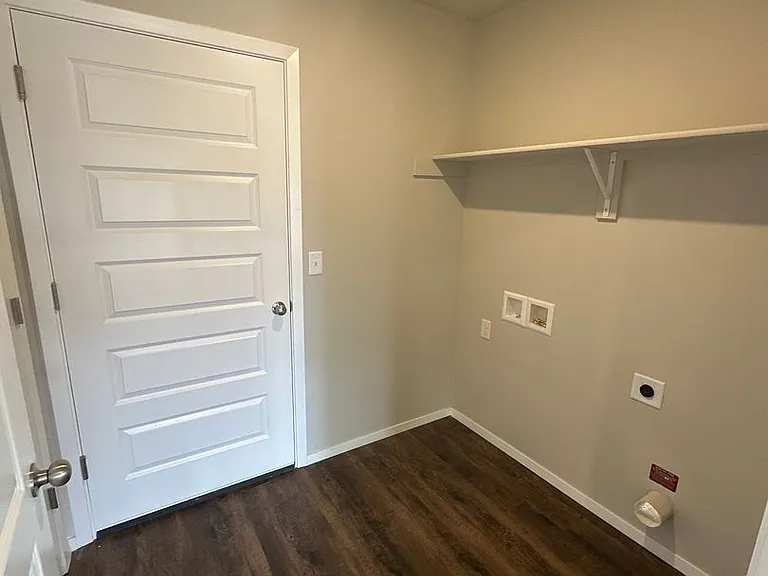 1105 E Honolulu St — Photo 14