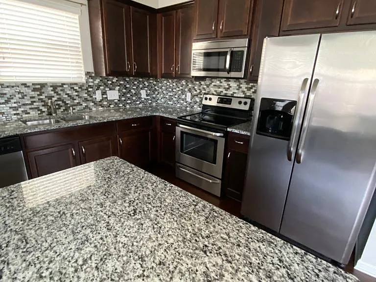 3601 Marble Ridge Ln — Photo 6