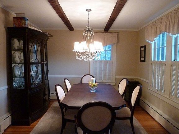 5th image of 4 Tillson Ave