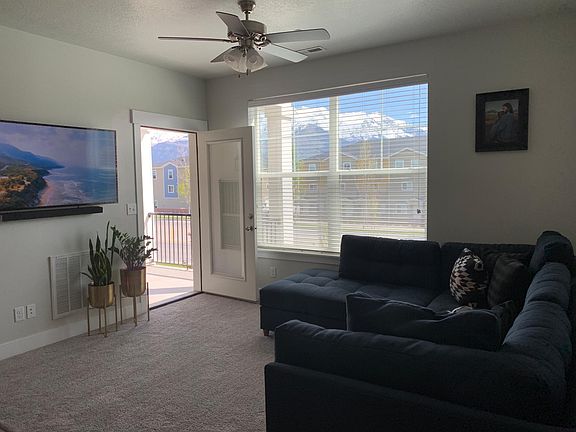 3rd image of 656 N Emery Ln #656