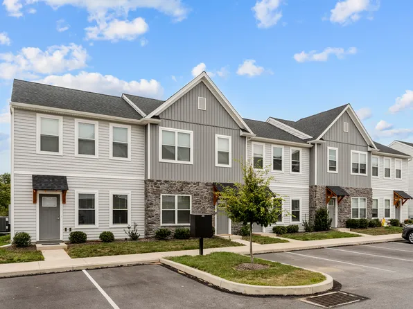 The Reserve at Willow Ridge