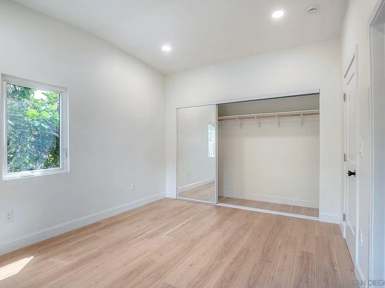 6942 Eberhart St — Photo 23