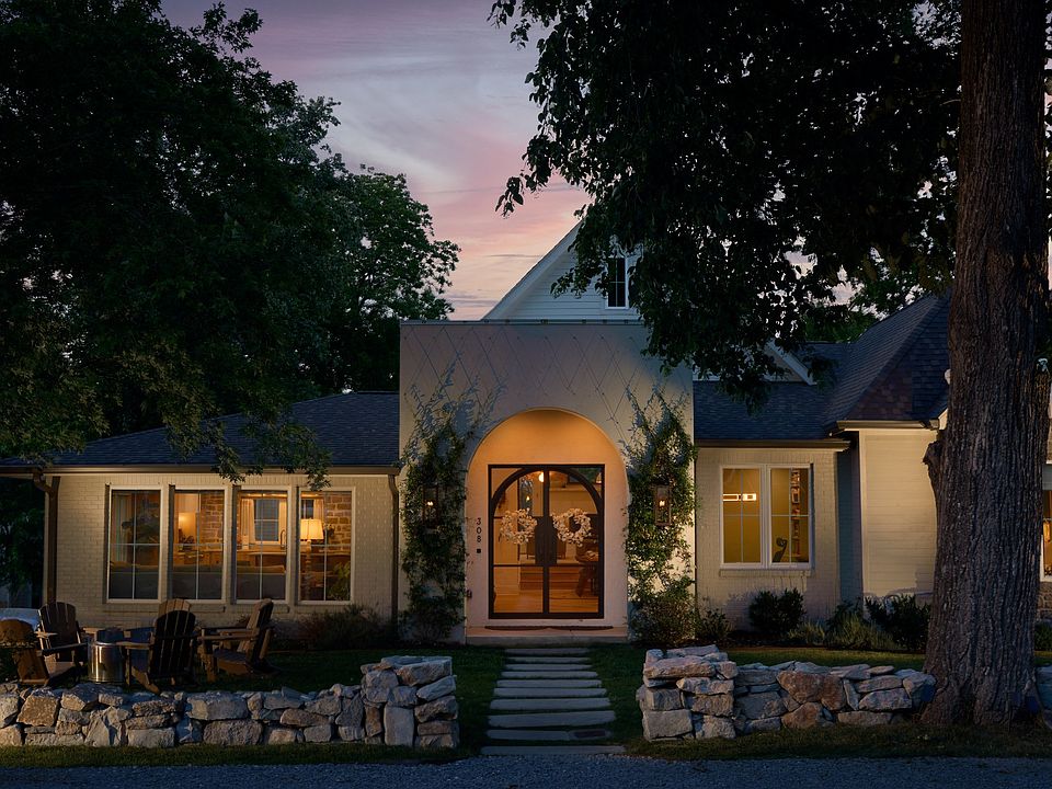 1st image of 308 Everbright Ave