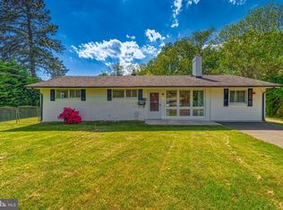 6114 Clovergrass Dr, Alexandria, VA 22310