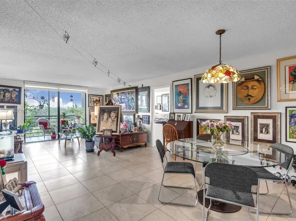 1400 Saint Charles Pl APT 623, Pembroke Pines, FL 33026