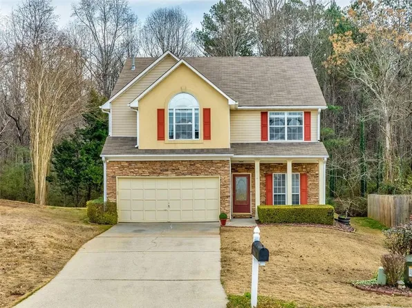 1167 W Shore Dr, Riverdale, GA 30296