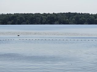 15 Violet St, Lakeville, MA 02347