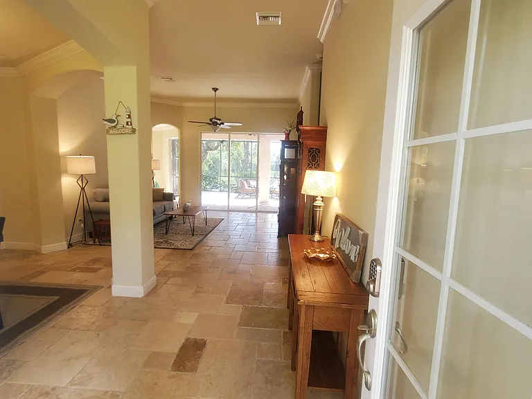 301 E Merritt Ave — Photo 19