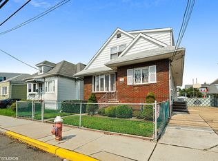723 5th St, Secaucus, NJ 07094