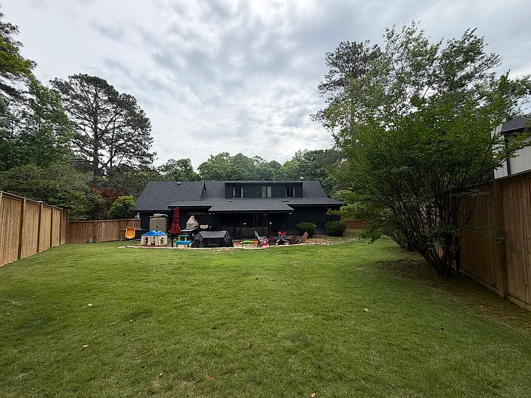 1144 Eagle Cir — Photo 17