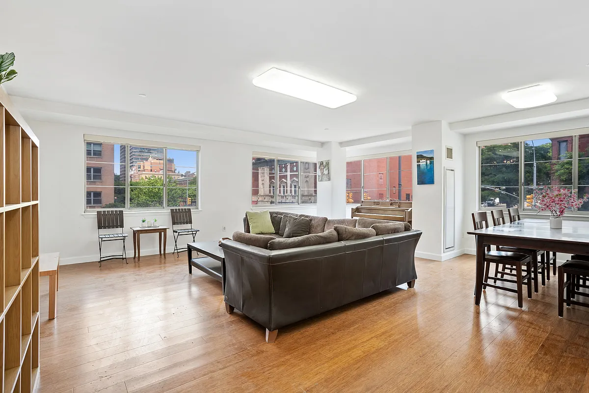 1400 Fifth Ave Unit 2S  
