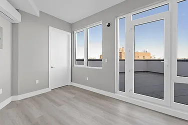 639 East 28th Street