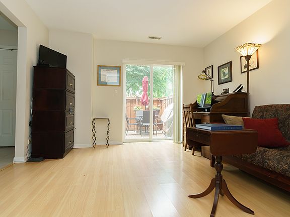 5th image of 34 Marengo Ave #A