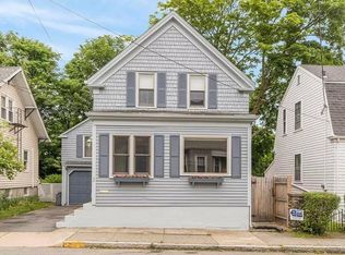 3 Sycamore St, Newport, RI 02840