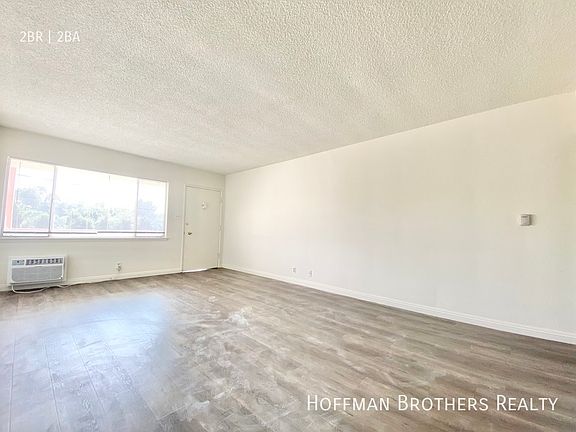 4th image of 2743 Waverly Dr #1A