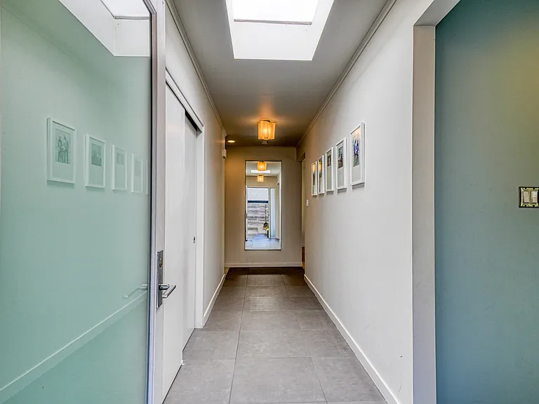 1704 San Anselmo Ave — Photo 30