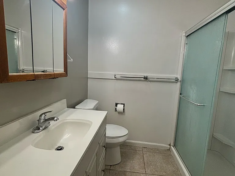 207 S Edwards Ave — Photo 8