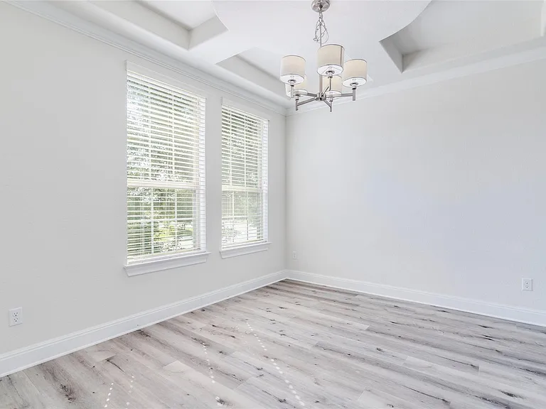 5728 Siragusa Dr — Photo 10