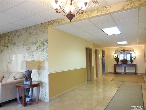 3rd image of 101 Jackson Ave APT 2G