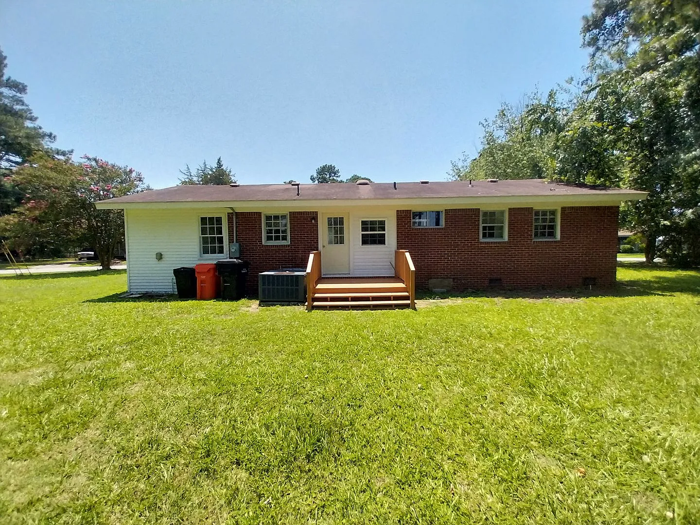 Charming Rental Home in Oxford Heights Subdivision — Photo 2