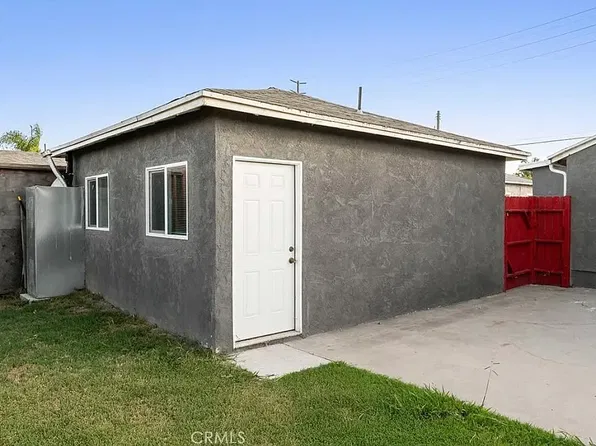 10910 S Burl Ave, Inglewood, CA 90304