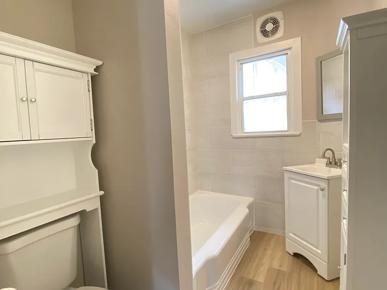 2620 S Barrington Ave #2620 — Photo 10