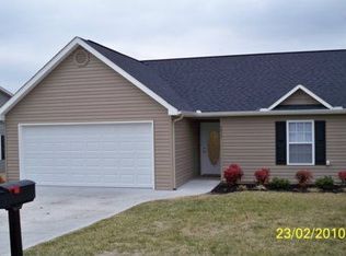 7614 Silveredge Rd, Knoxville, TN 37918