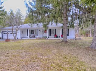 157 Brentwood Ln, Fairport, NY 14450