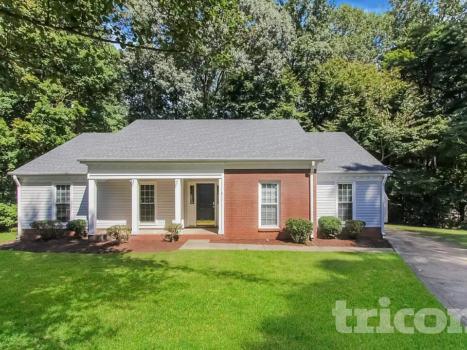 7226 Amarillo Dr