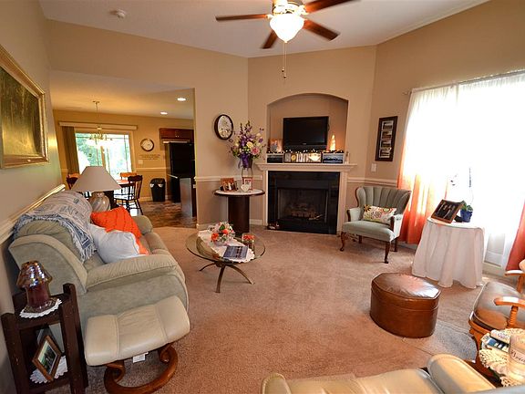 3rd image of 769 Bankston Dr