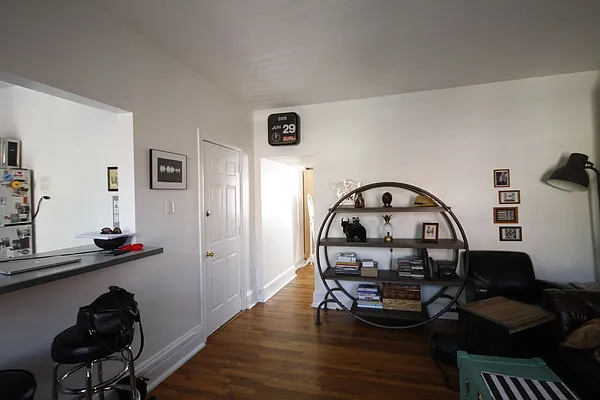 Rented by Nooklyn NYC LLC | media 21
