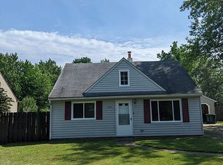 8182 Bellflower Rd, Mentor, OH 44060
