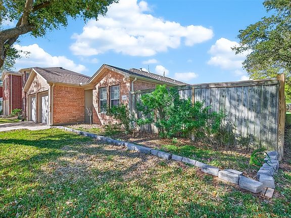 4th image of 4827 Rustic Field Ln