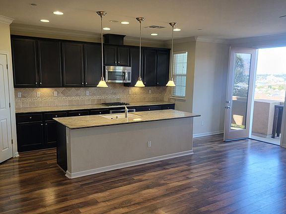 2nd image of 311 Jacquelyn Ln